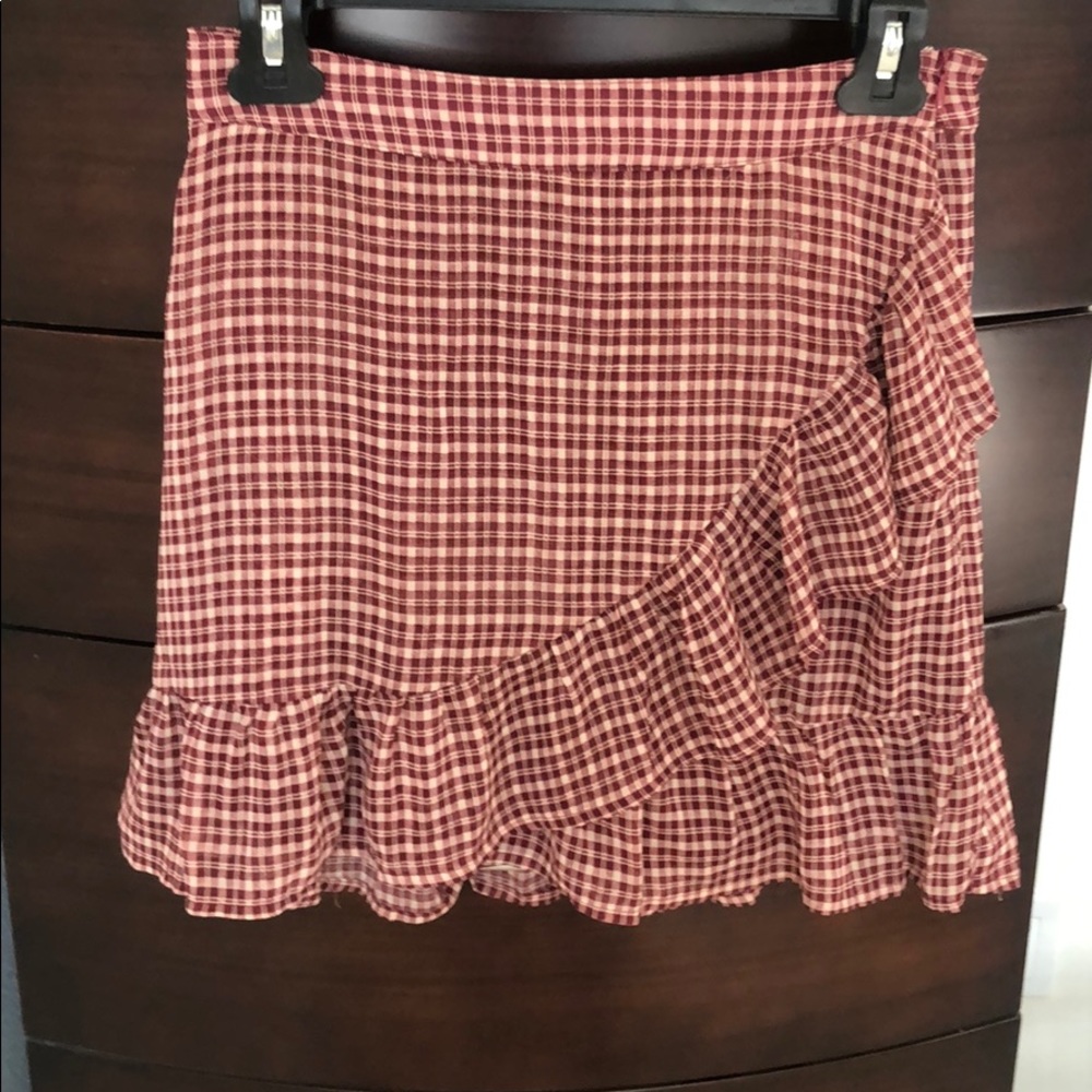 Wine Plaid Flounce Skirt
